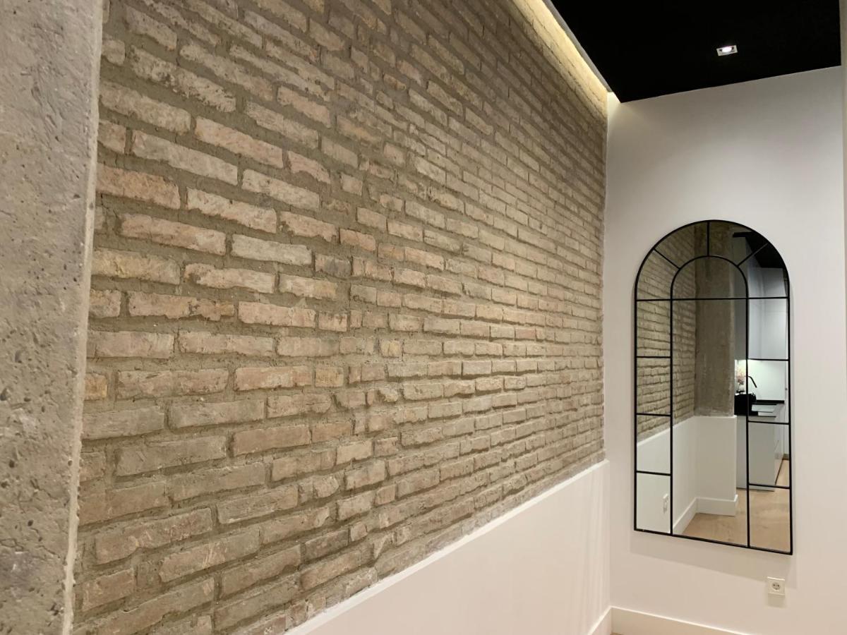 La Reina Beach Rooms Valencia Luaran gambar