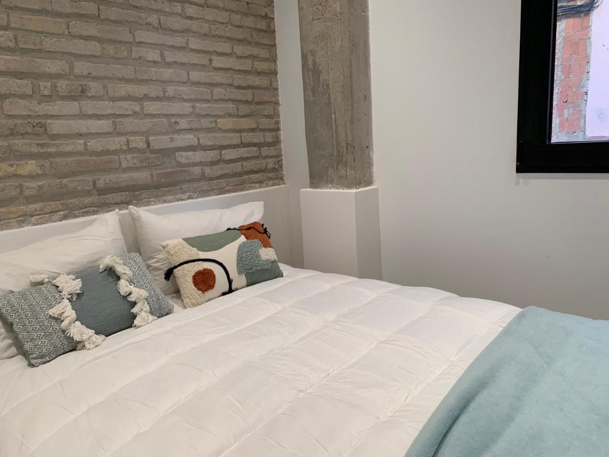 La Reina Beach Rooms Valencia Luaran gambar