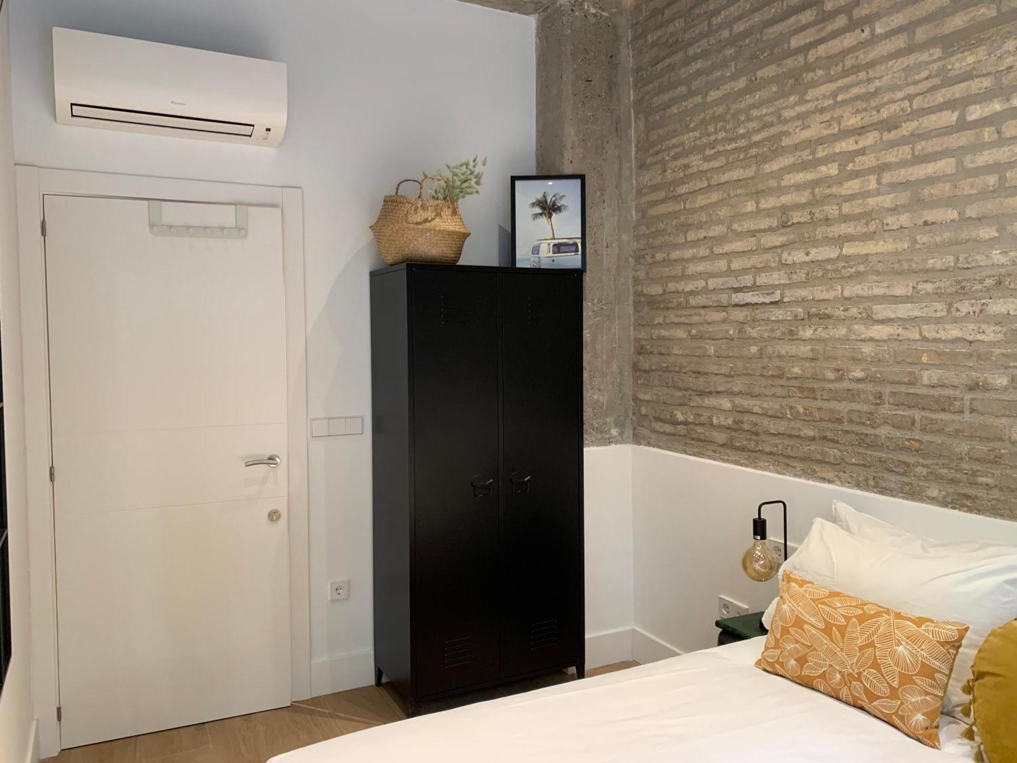 La Reina Beach Rooms Valencia Luaran gambar
