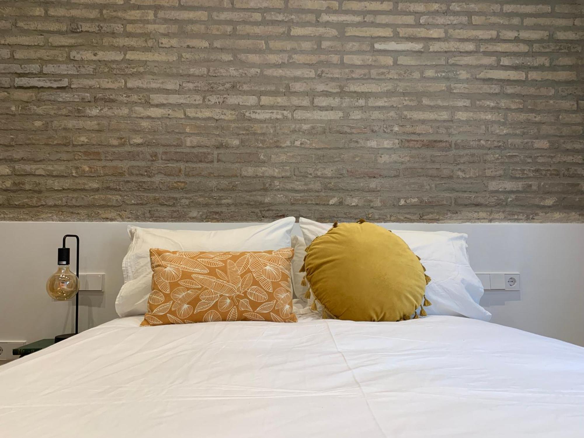 La Reina Beach Rooms Valencia Luaran gambar