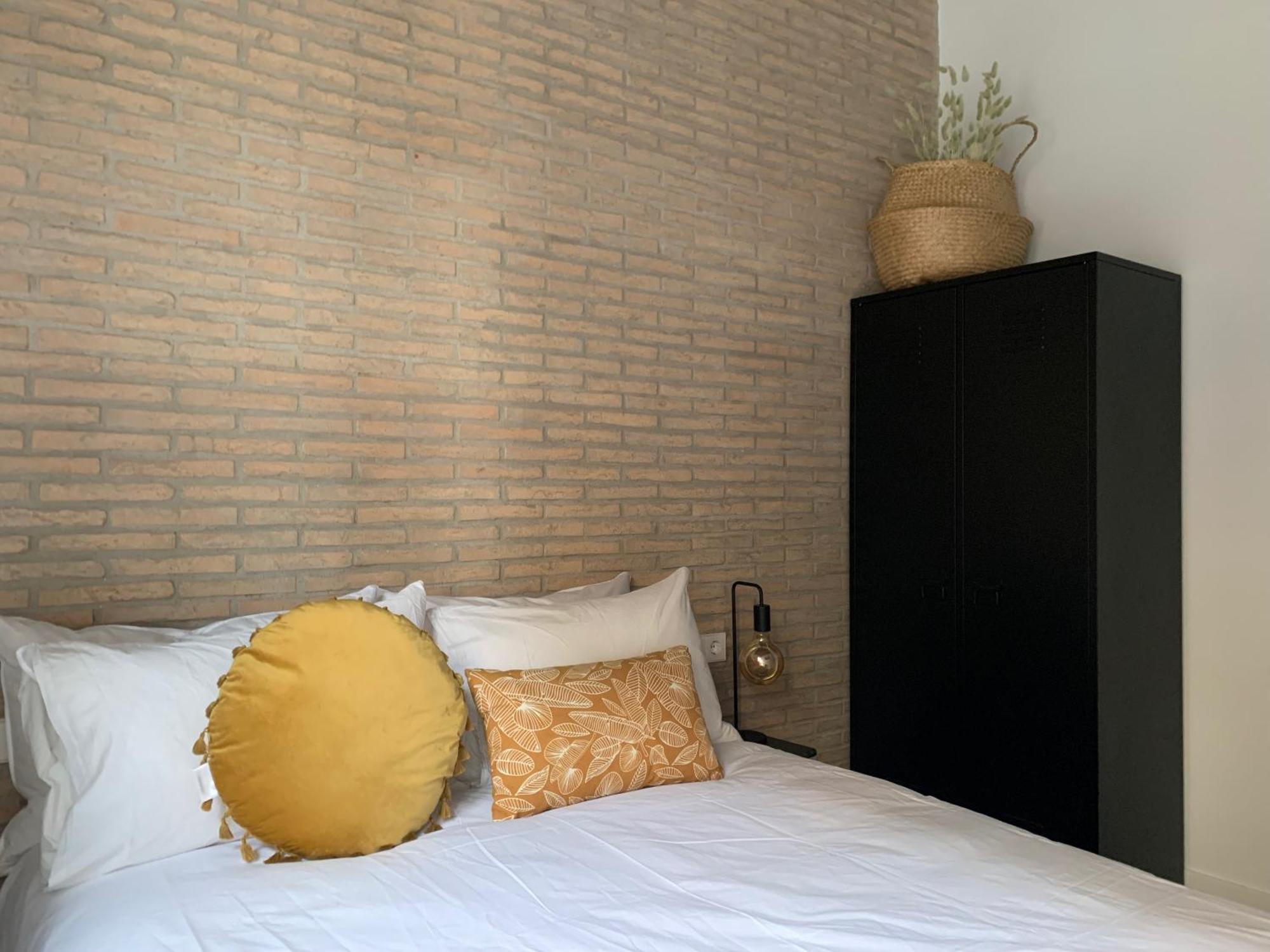 La Reina Beach Rooms Valencia Luaran gambar